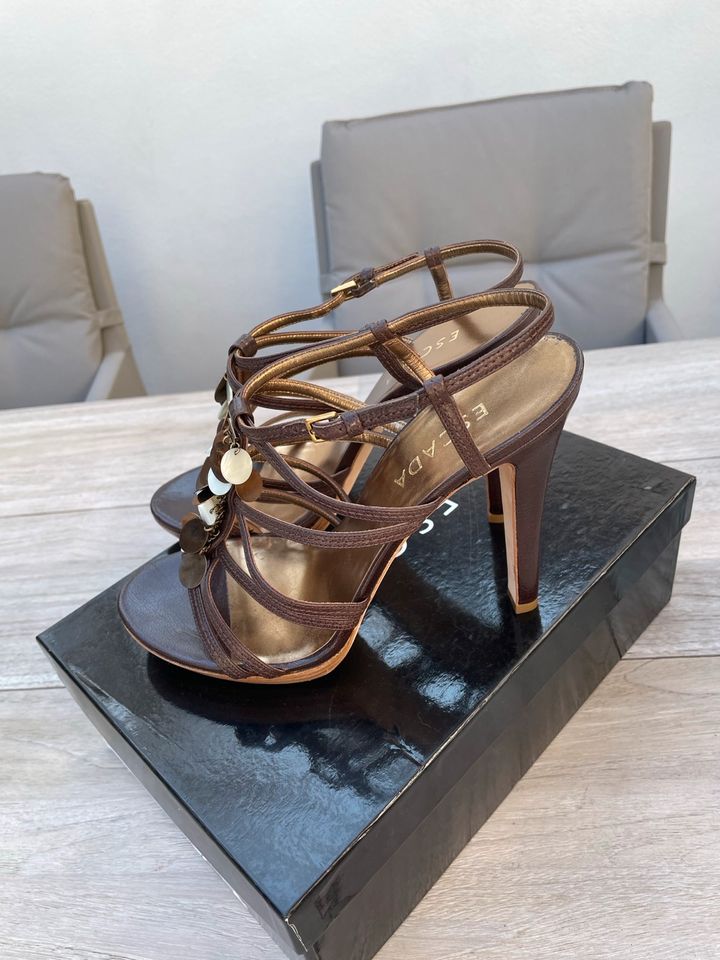 Original Escada Sandaletten Highheels 40 braun Gold neu NP 750€ in Mülheim (Ruhr)