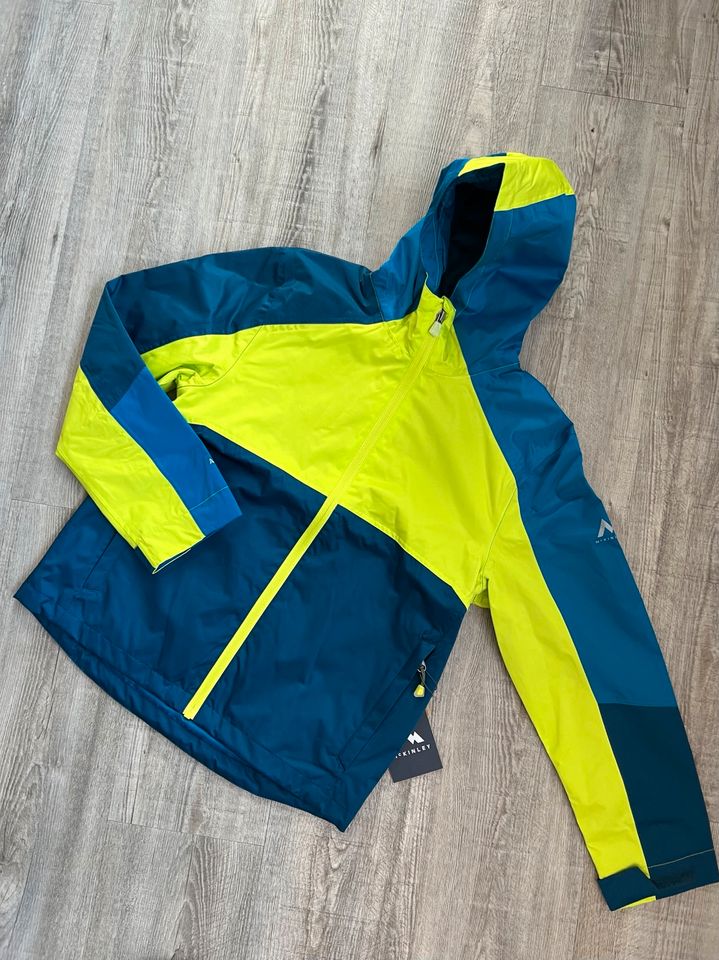 McKinley Jacke Gr.152 in Schrecksbach