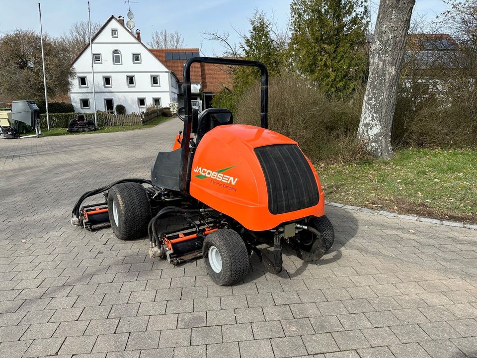 Jacobsen LF 570 Spindelmäher Großflächenmäher Sportplatzmäher in Weidenbach