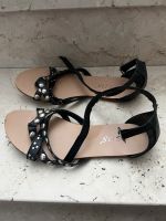 Sandalen mit Nieten Hessen - Maintal Vorschau