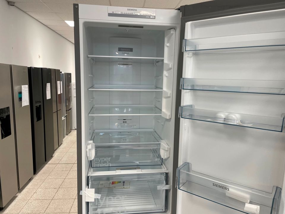 Siemens KG39N2LEC iQ300 Kühl-Gefrier-Kombination, 203cm Hoch in  Niedersachsen - Garbsen | Kühlschrank & Gefrierschrank gebraucht kaufen |  eBay Kleinanzeigen ist jetzt Kleinanzeigen