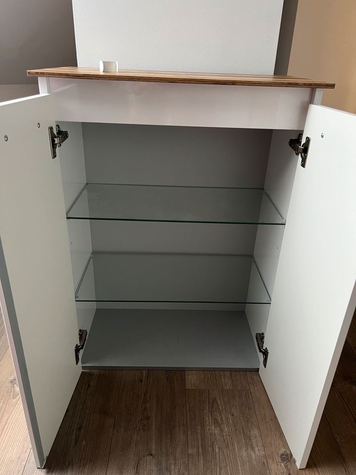 Puris Unique Highboard 62,2x84 mit 2 Türen in Mosbach