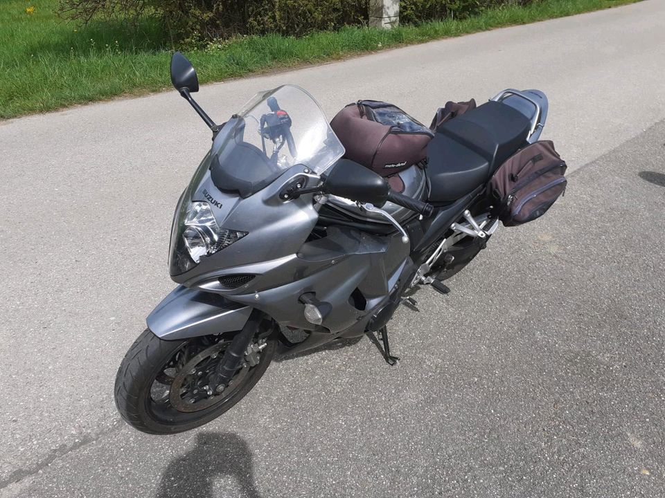 SUZUKI GSX 1250FA in Haag a.d.Amper