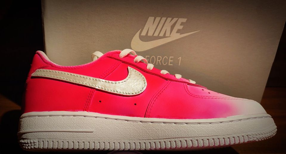 Nike Air Force 1     "Princess" "Barbie" in Berlin