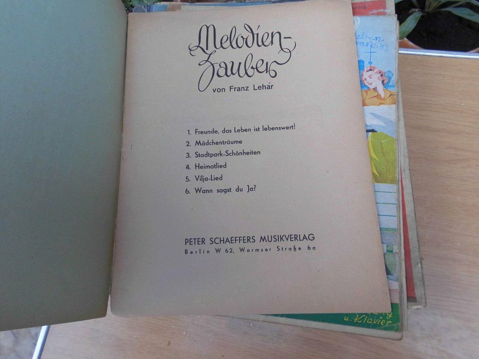 8 Alte Notenhefte/ Notenbücher, wahrscheinlich um 1920-1930, Dach in Ballenstedt