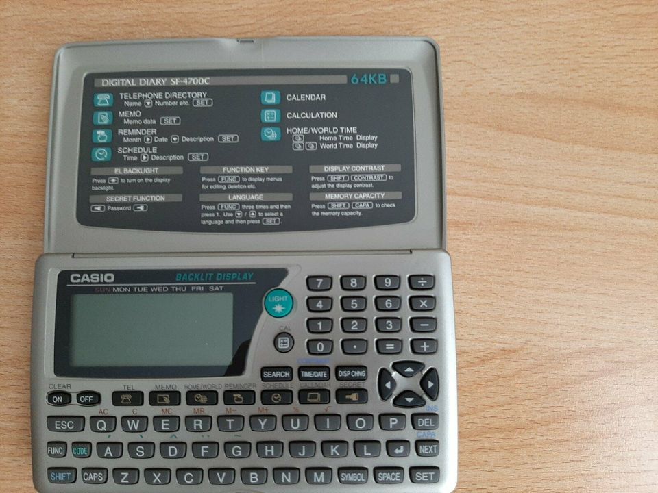 Casio Digital Diary SF-4700C GD-W in Reichenbach (Vogtland)