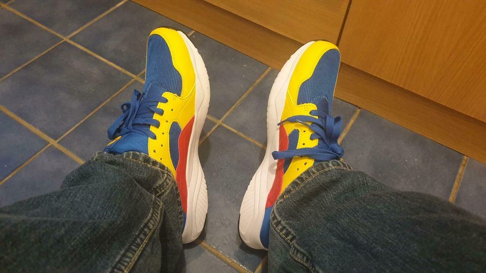 Lidl sneaker ( 43 ) neu ...falsche grösse gekauft ! in Trittau