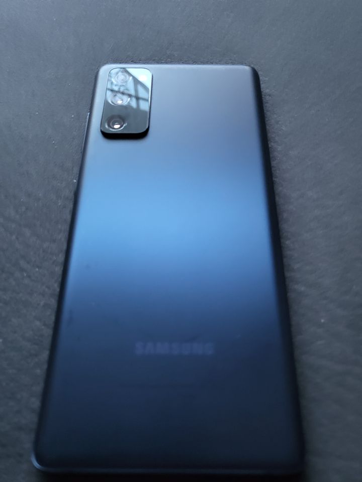 Samsung Galaxy S20 FE 128GB, Top Zustand in Gelsenkirchen