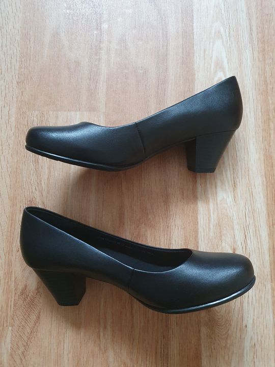 NEUE Pumps 5th Avenue schwarz Gr. 37 Echtes Leder in Gera