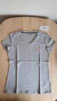 Guess Damen Shirt V-Ausschnitt grau Gr. L neu mit Etikett Bayern - Karlsfeld Vorschau
