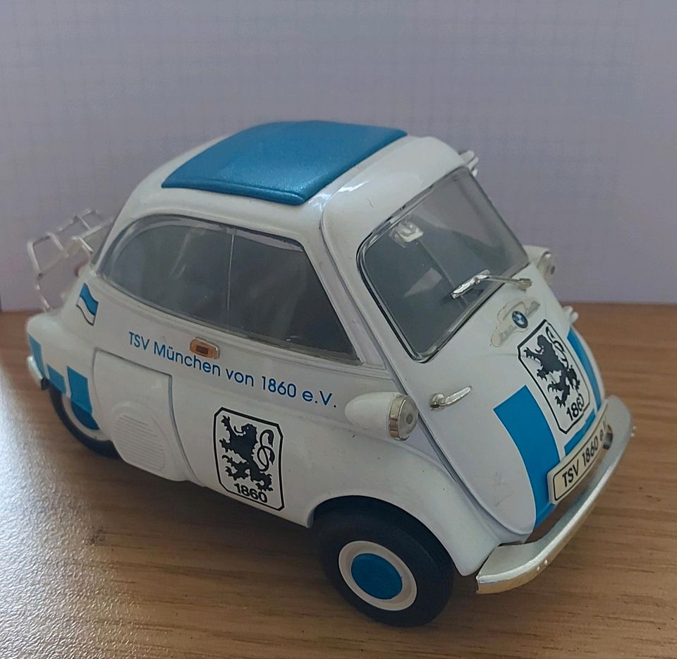 BMW Isetta 1:18  1860 München in Tarp