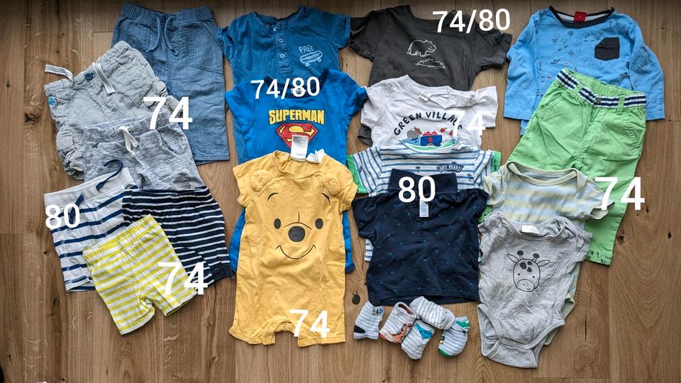 Set Sommer Junge 74 80 T-Shirts Hosen Bodys Schlafanzug in Höhn