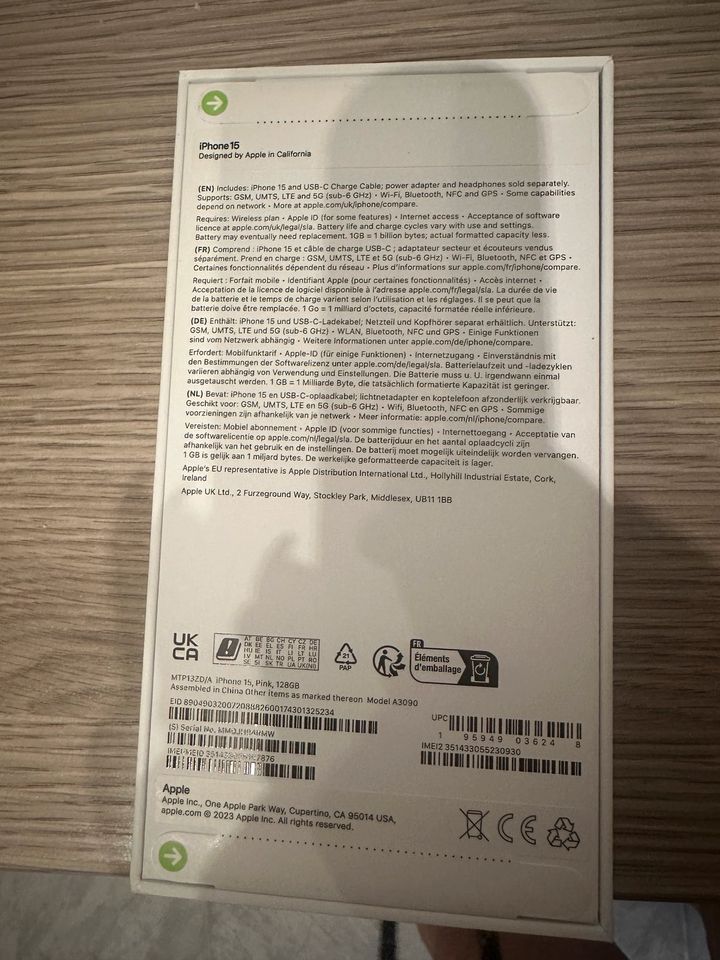 iPhone 15 rosa original verpackt nicht geöffnet. in Bad Dürkheim