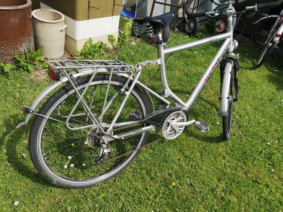 Verkauft wird ein Herren Rad der Marke Alu Bike in Meckenheim