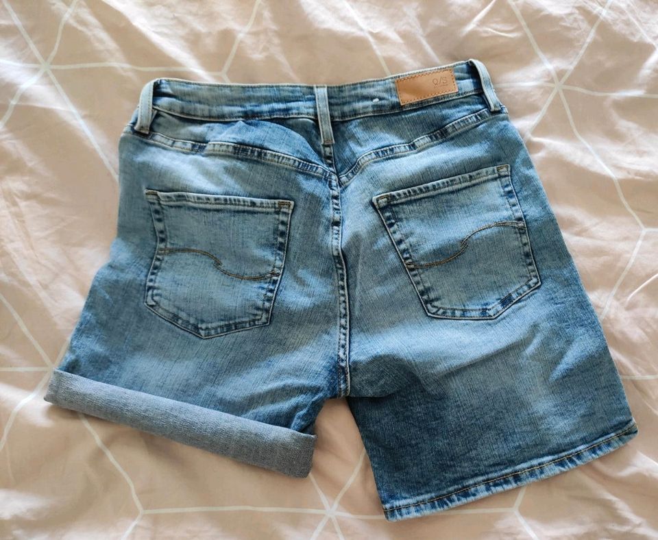 Jeansshort / Short s.Oliver 36 in Kassel