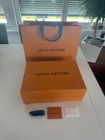 Original Loius Vuitton Magnetbox, groß und Shoppingbag & mehr… Düsseldorf - Mörsenbroich Vorschau