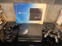 Sony PlayStation 4 500GB + 2 Controller OVP + 2Spiele+Ladestation Sachsen - Großpösna Vorschau