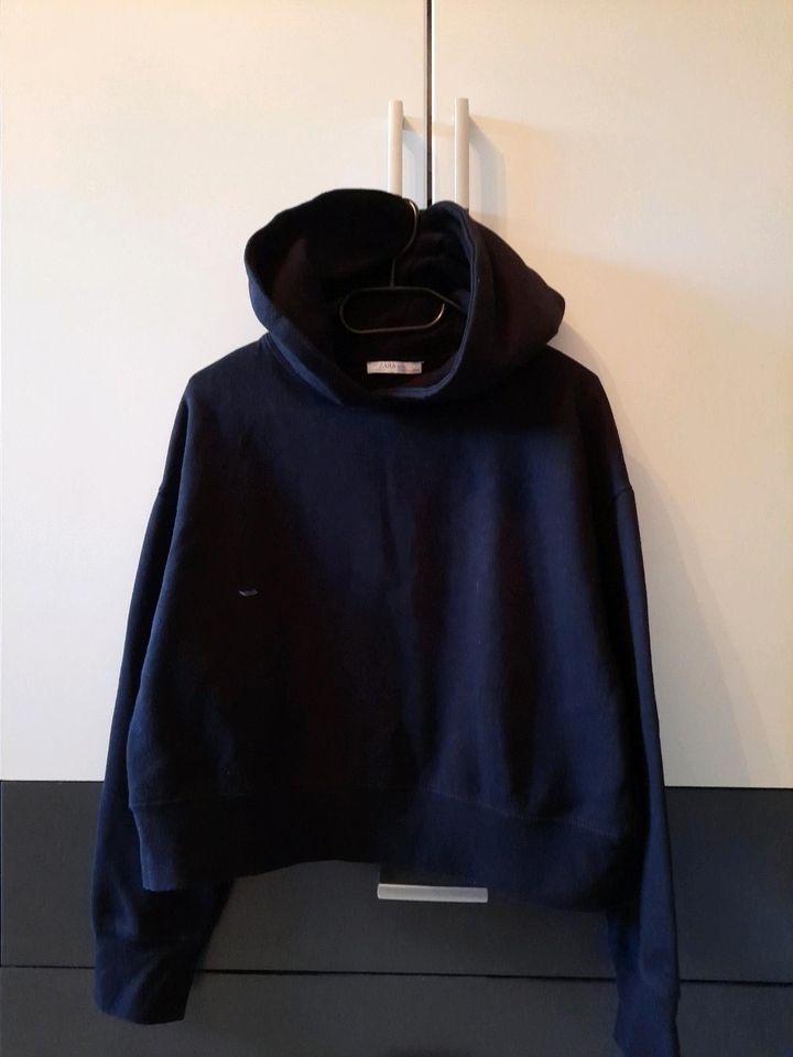 ZARA Hoodie Kapuzen Pullover Gr.M Wie NEU in Krefeld