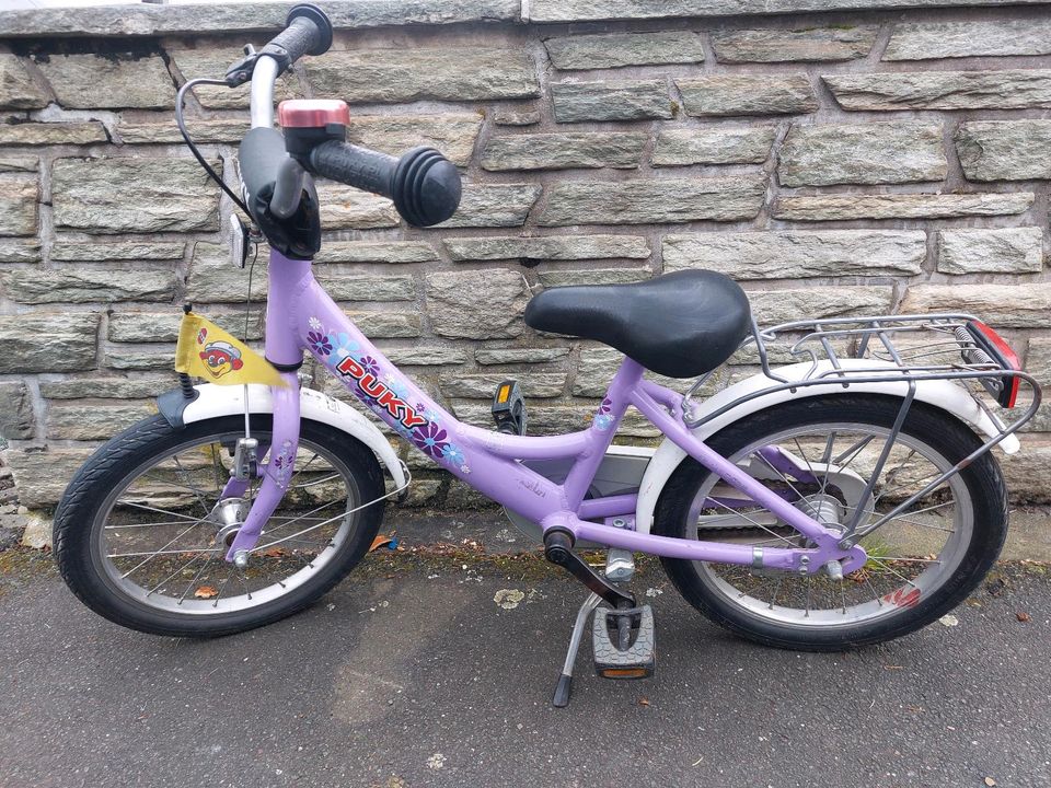 Puky Kinderfahrrad 16 Zoll lila, guter Zustand in Selters