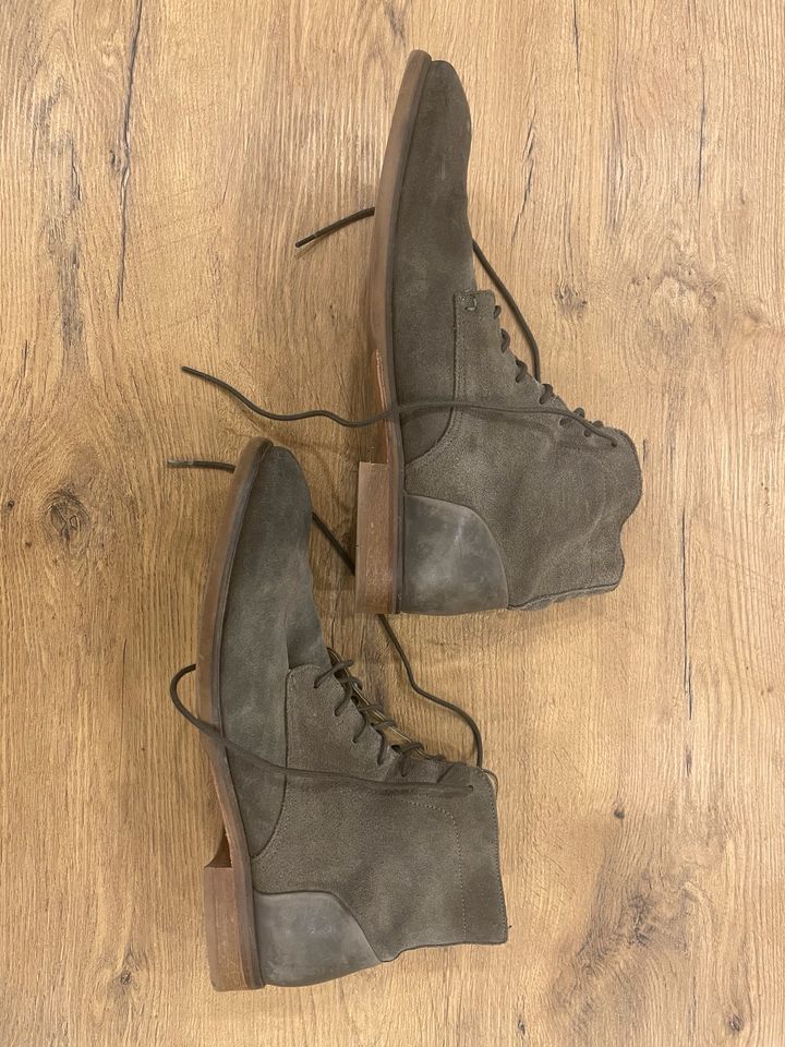 Hudson London grau 44 Leder Schnürstiefel Stiefel Lederstiefel in Groß-Gerau