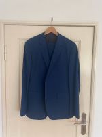 Anzug Hugo Boss Blau, Jacket Gr 52, 2 Hosen Gr 25 Berlin - Steglitz Vorschau