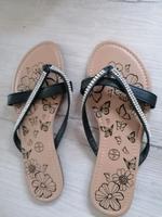 Zehentrenner, Sandale, Sommerschuhe neu Gr. 37 Sachsen - Dohna Vorschau