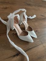 Neue Schuhe, Hochzeitsschuhe, Brautschuhe Niedersachsen - Norden Vorschau