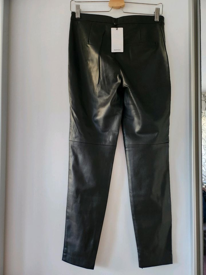 Leder  Damen Leggins/Hose Mango, neu mit Etikett in Neuenkirchen - Merzen