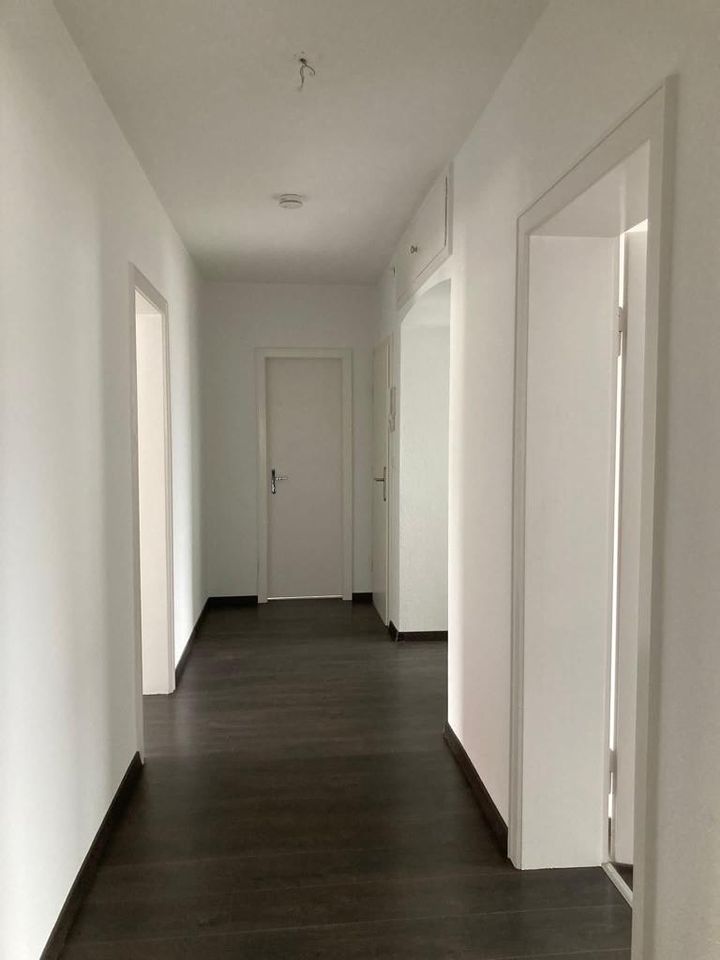 3,5 Zimmer Wohnung mit Balkon und Garage in Bielefeld