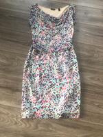 Tolles gemustertes Kleid von Esprit Gr.S Niedersachsen - Nordstemmen Vorschau