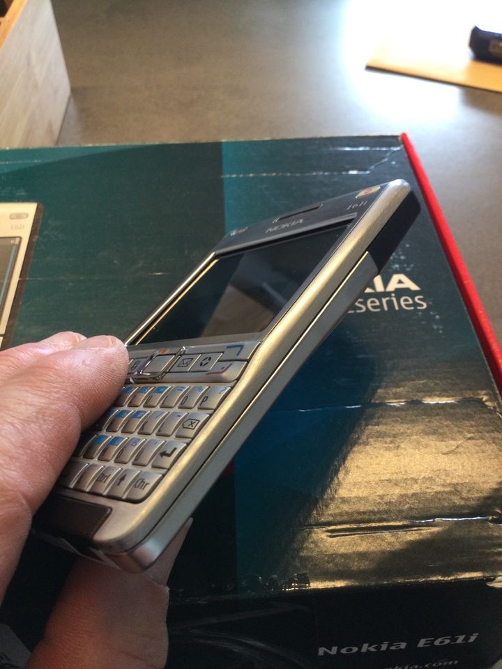 Nokia e61i sehr gut erhalten in Nürnberg (Mittelfr)