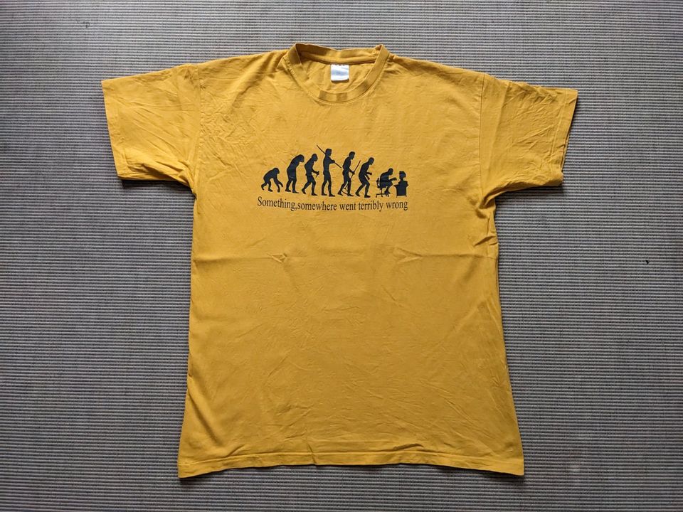 T-Shirt Evolution, Nerd, Informatiker, Mathematiker Größe L in Scheeßel