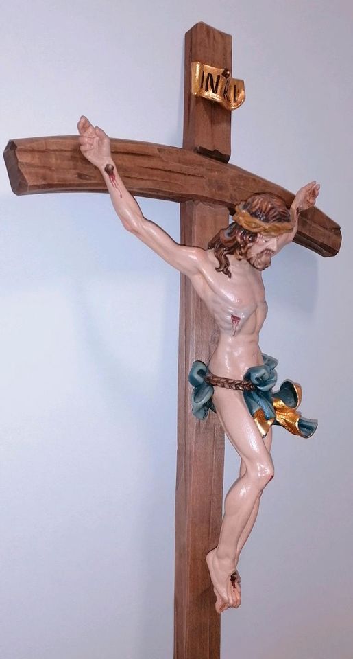 Jesus am Kreuz, Wandkreuz, Kruzifix, INRI in Nohfelden