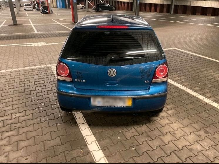 Vw Polo 1.2 Benziner Guter gepflegter Zustand in Frankfurt am Main