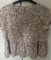 Shein Damenbluse/ T-shirt neuwertig Muster Blumen Größe 1 XL/ XL/ Nürnberg (Mittelfr) - Oststadt Vorschau