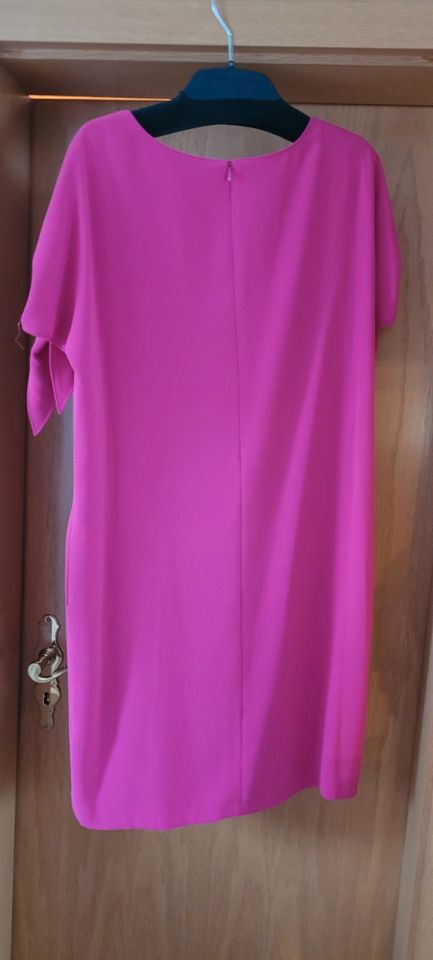 Gerry Weber Kleid Gr. 40 wie NEU in Hamburg