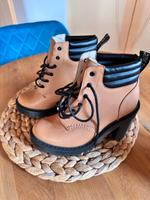 Dr. Martens Gr. 36 NEU Kr. Altötting - Altötting Vorschau