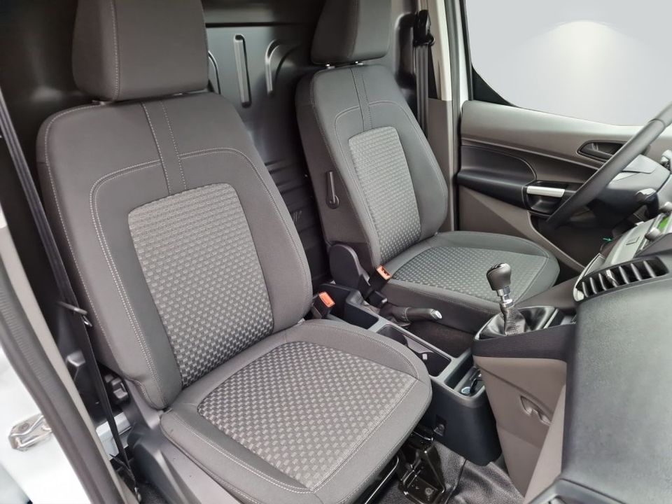 Ford Transit Connect 220L2 Trend Kasten LKW Benziner in Rutesheim  