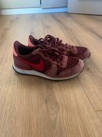 Nike Damen Schuh Sneaker Sport 38,5 weinrot Bordeaux Saarbrücken-Halberg - Ensheim Vorschau