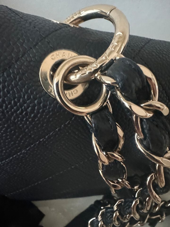 Chanel Timeless Classique Leder Tasche mit Rechnung u. Zertifikat in Maintal