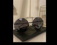 Original Run Away´Sonnenbrille von Fendi.Neu Zustand.Mit Hülle Hessen - Friedberg (Hessen) Vorschau