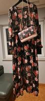 Kleid in schwarz mit zarten Blumen. inklusive Tasche Nordrhein-Westfalen - Halver Vorschau
