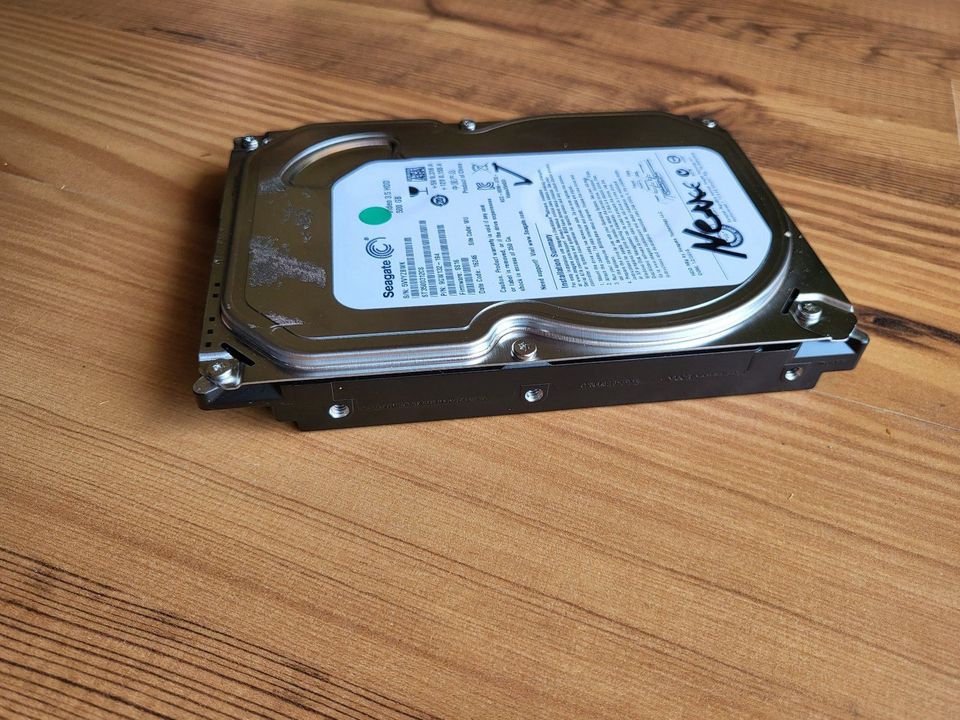 3,5" Neuwertige Seagate Pipeline HD 500GB Intern (ST3500312CS) in Übersee