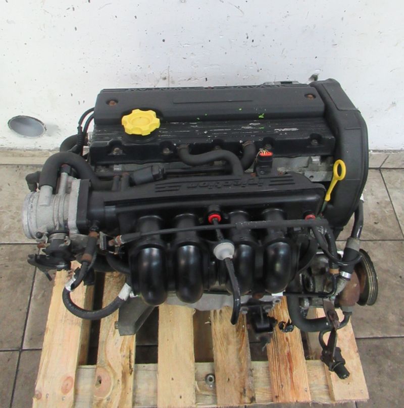 Motor 1.8 16V 18K4F LAND ROVER FREELANDER 84TKM KOMPLETT in Berlin