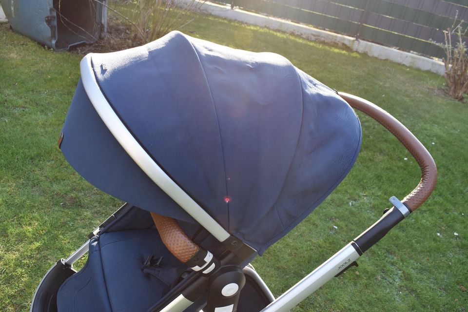 Joolz Day 3 Kinderwagen + Sportsitz (classic blue) [Gestell  neu] in Hannover