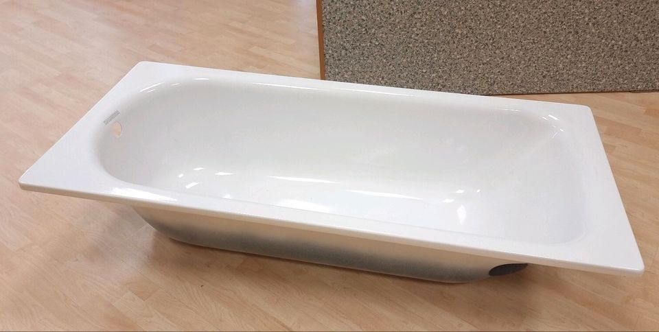 Neu Kaldewei Badewanne Metall Gusseisen emailliert 170x75cm wanne in Paderborn