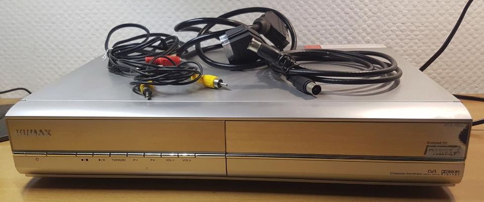 Humax IPDR-9800C Festplatten Receiver Kabel,angebl.auchso nutzbar in Berlin  - Wilmersdorf | TV Receiver gebraucht kaufen | eBay Kleinanzeigen ist jetzt  Kleinanzeigen