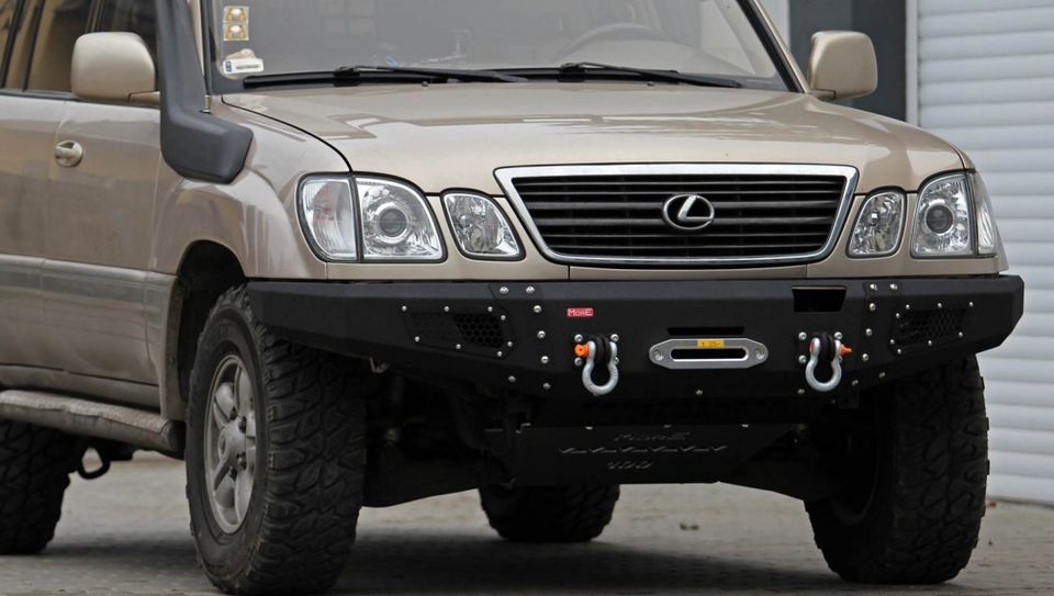 Frontstoßstange Toyota Land Cruiser J100 / Lexus LX 470 in Kevelaer