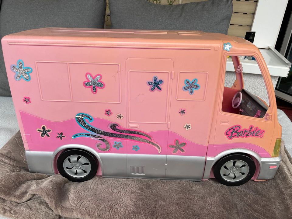 Barbie Wohncamper abzugeben in Neustadt an der Weinstraße