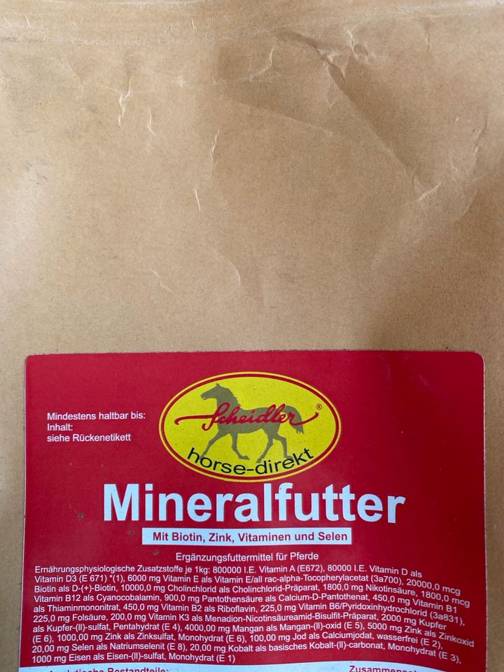 Mineralfutter in Brüel